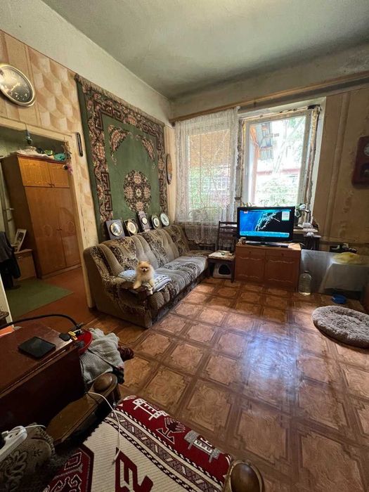 I Продам 2 комнатное подселение р-н Вокзала. До метро  Вокзальная 10 мин.