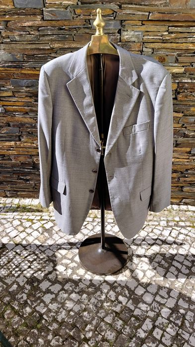 Fato clássico com colete