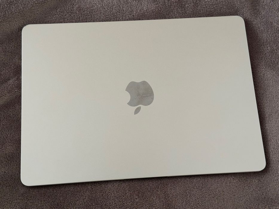 Macbook Air 13 M2 16gb/256gb A2681 182 цикли