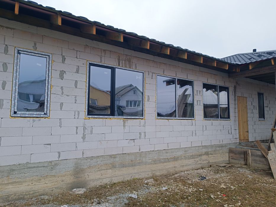 продажа дома в Довжике в центре села