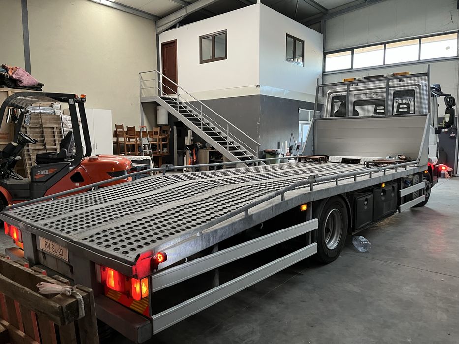 Porta carros Iveco Eurocargo