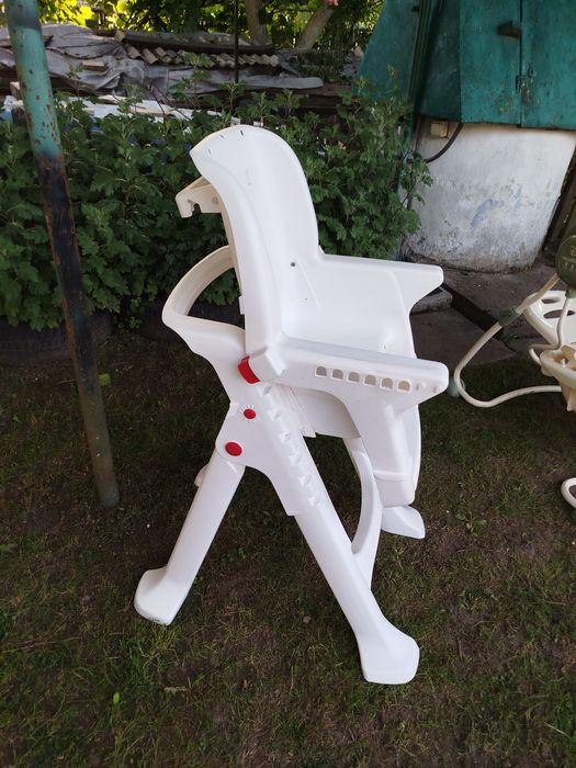 Годувальне крісло Cosco