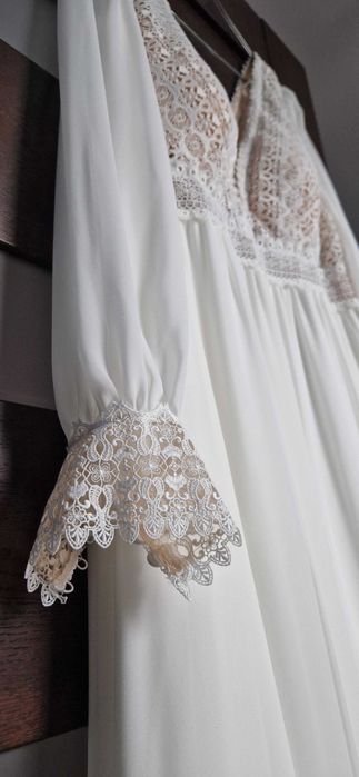 Suknia ślubna w stylu boho/rustykalnym