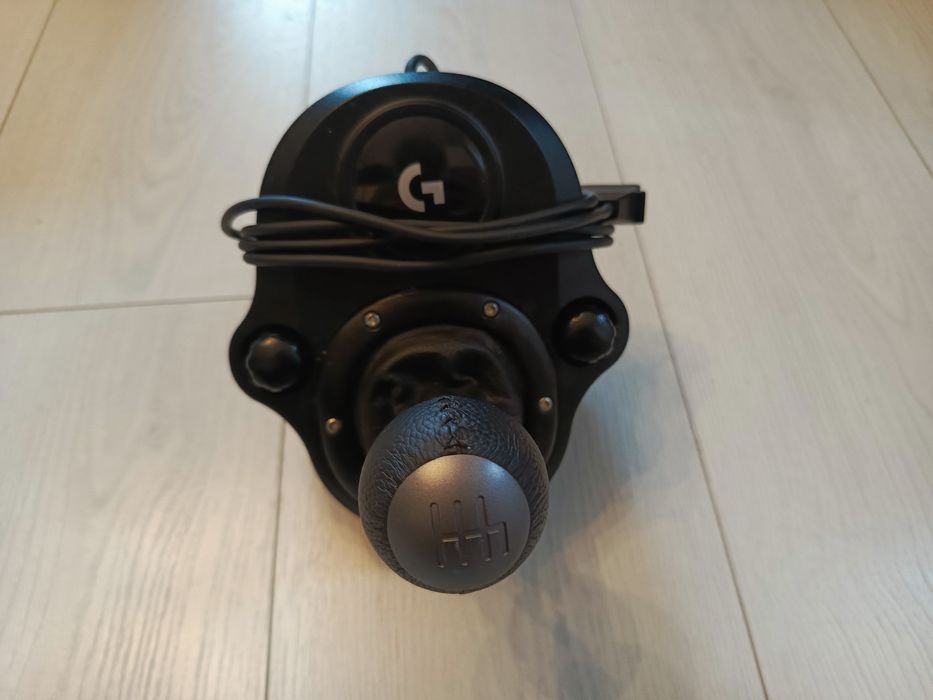 Kierowca Logitech g29 z shifterem