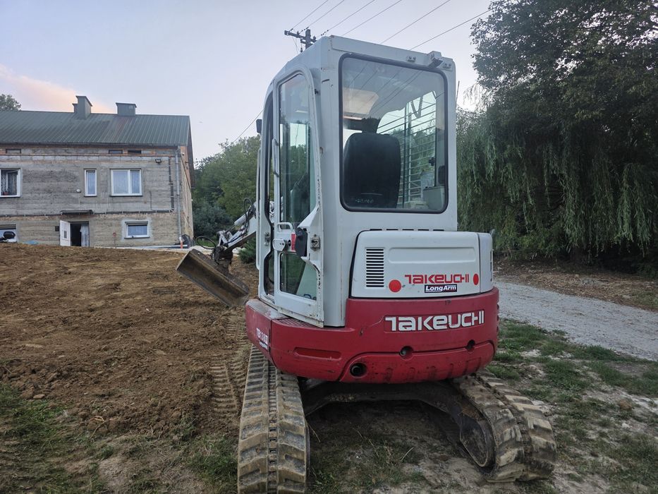 Wynajem minikoparki takeuchi tb138fr 3.8t