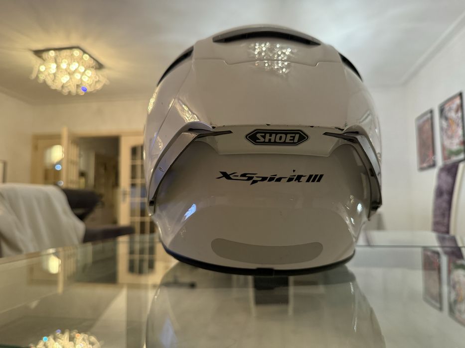 3 Capaceted Premium – BMW GS Carbon / SHOEI X-SPIRIT III / AIROH