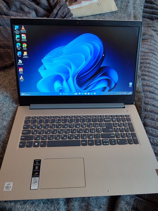 Lenovo IdeaPad 3