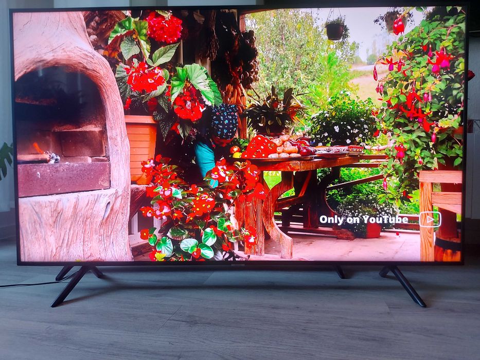 TV SAMSUNG 50 cali UE50RU7102K-4K-UltraHD-HDR-SmartTV-Wi-Fi-Bluetooth-Kompletny
