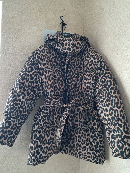 Продам леопардовый пуховик