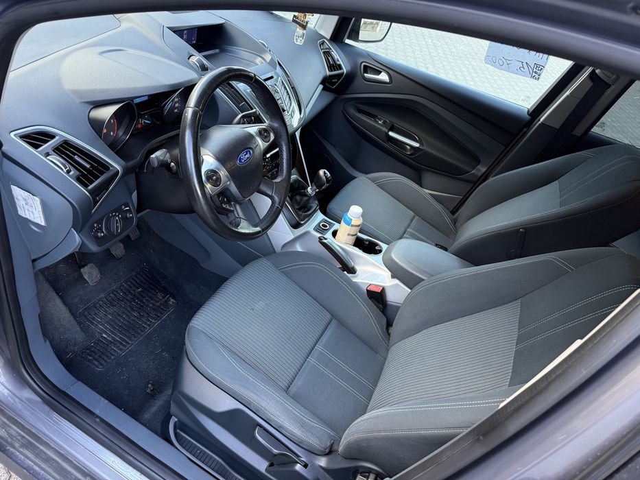 Ford C-max Titanum 1.6 HDI 6 biegow z BOGATYM wyposazeniem HAK Zamiana