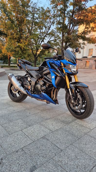 Продам Suzuki GSX-S 750