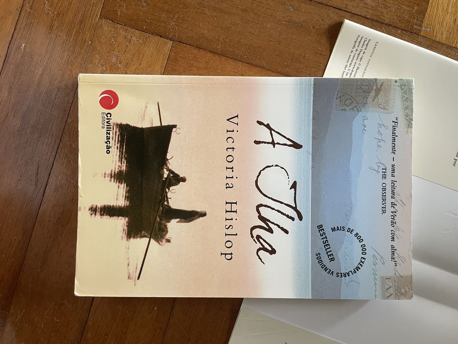 Book: The Island by Victoria Hislop