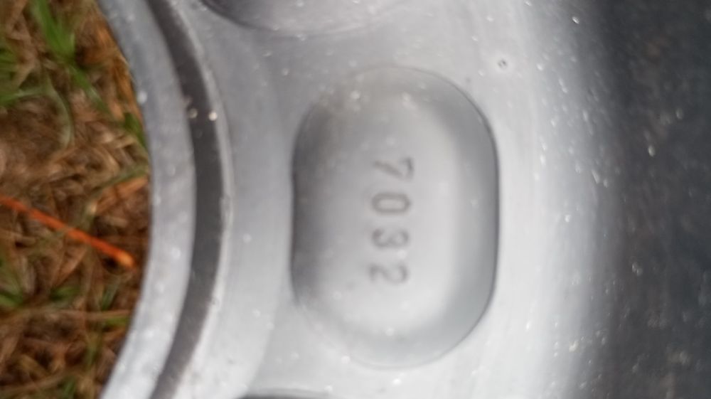 Продам запаска Форд 195/65/R15