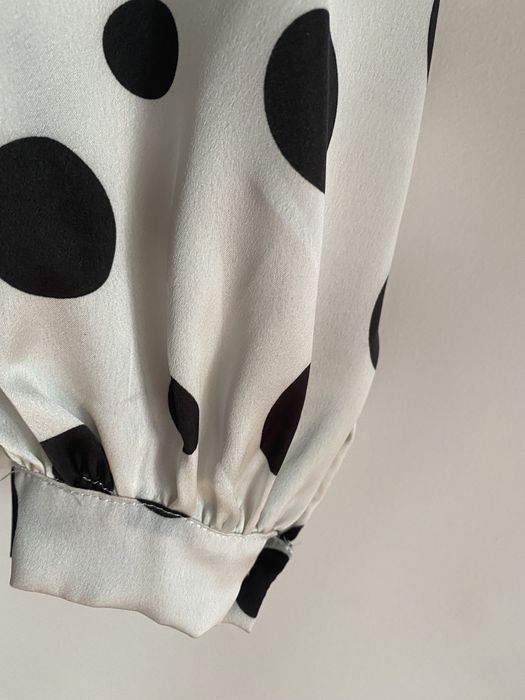 Blusa padrao bolas