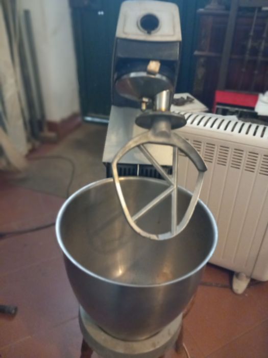 Batedeira multifunções