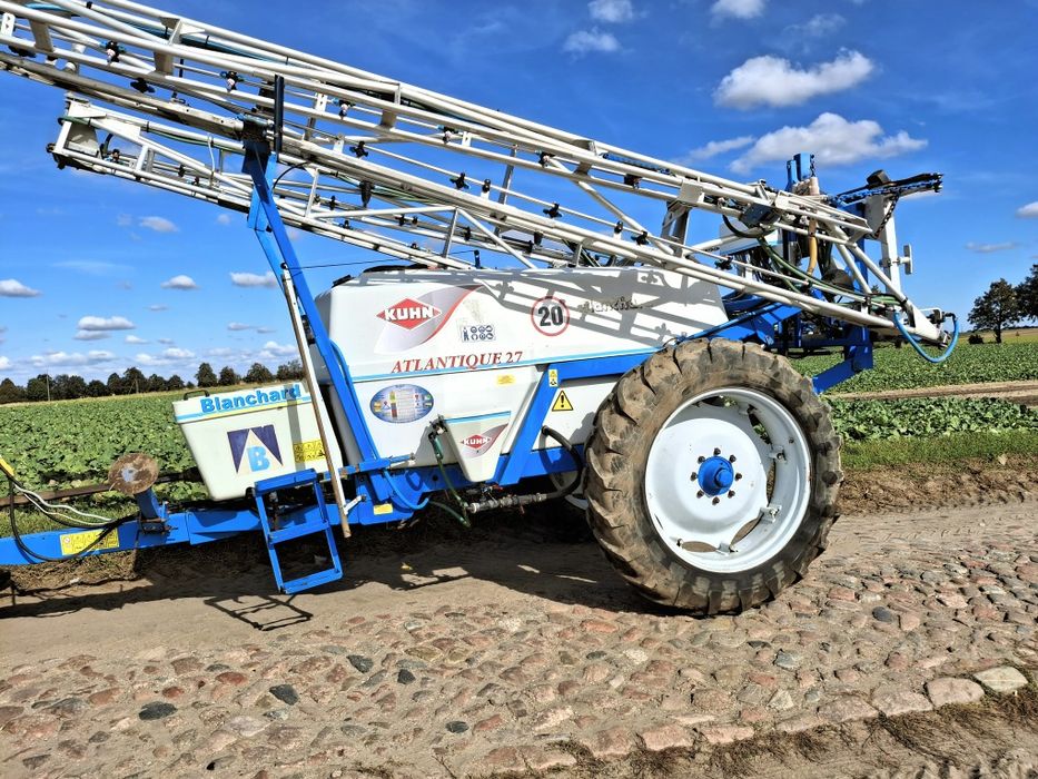 Opryskiwacz Kuhn Blanchard 2700l 21m Pompa Membranowa Arag
