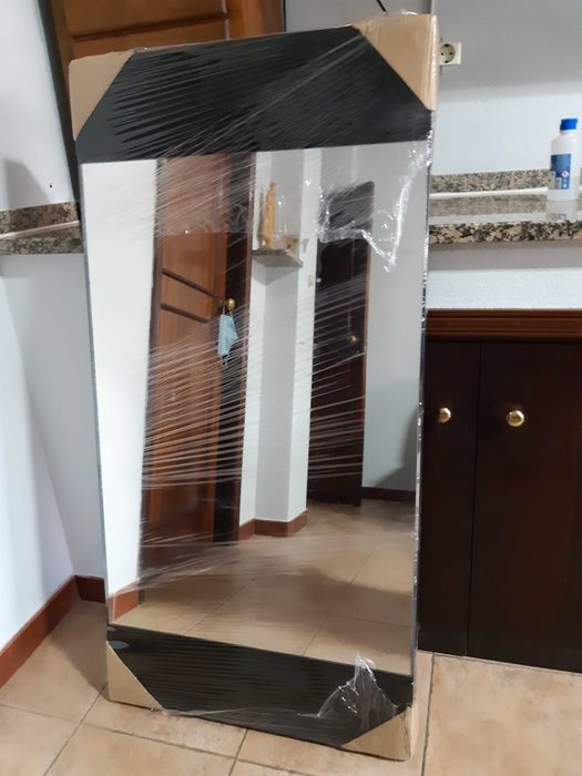 Black Mirror Frame64584388514561121