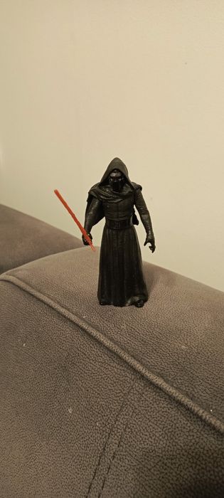 Figurka Hasbro Kylo Ren Star Wars