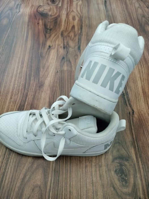 Tênis Nike NR 38.5