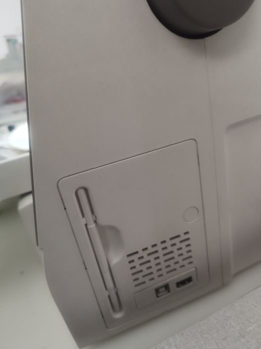 Janome MC550E – Como Nova + 4 Bastidores + Revisão Feita