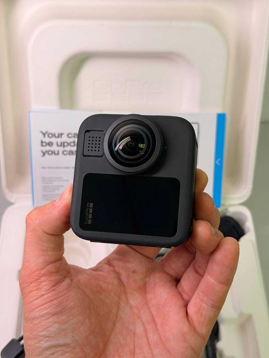 Екшн-камера GoPro Max 2 360 True 8K, повний комплект