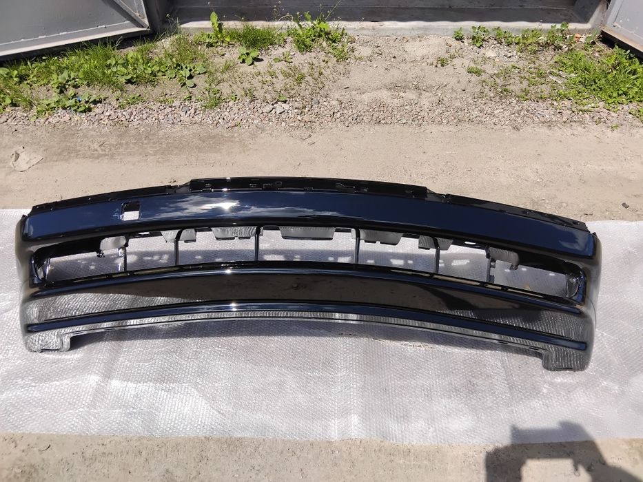 Бампер передній БМВ BMW Е38