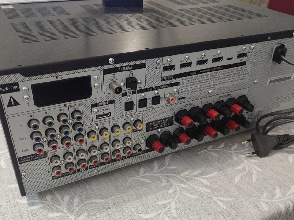 Sony STR DH810 7.1 z pilotem i mikrofonem kalibracyjnym(HDMI, sprawny)