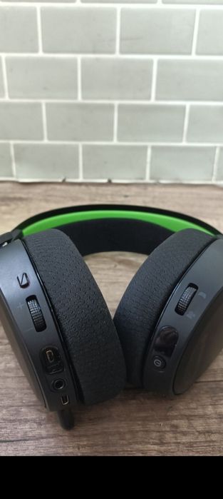 Бездротова ігрова гарнітура SteelSeries Arctis 7X+