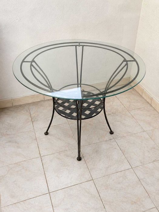 Mesa Redonda de Jardim em Ferro e Vidro com diâmetro de 100 cm
