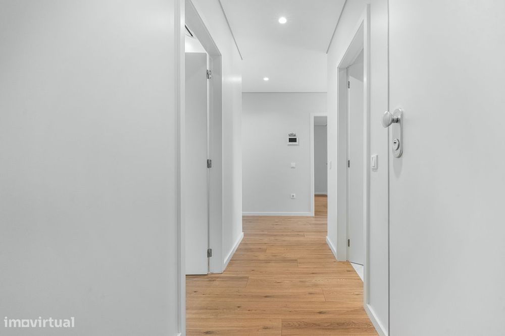 Apartamento T2 Novo para Arrendamento