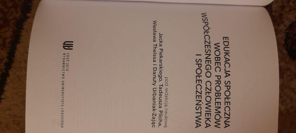 Edukacja społeczna wobec problemów współczesnego człowieka i społeczeń
