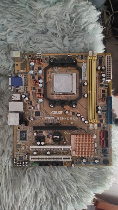 Лот материнських плат