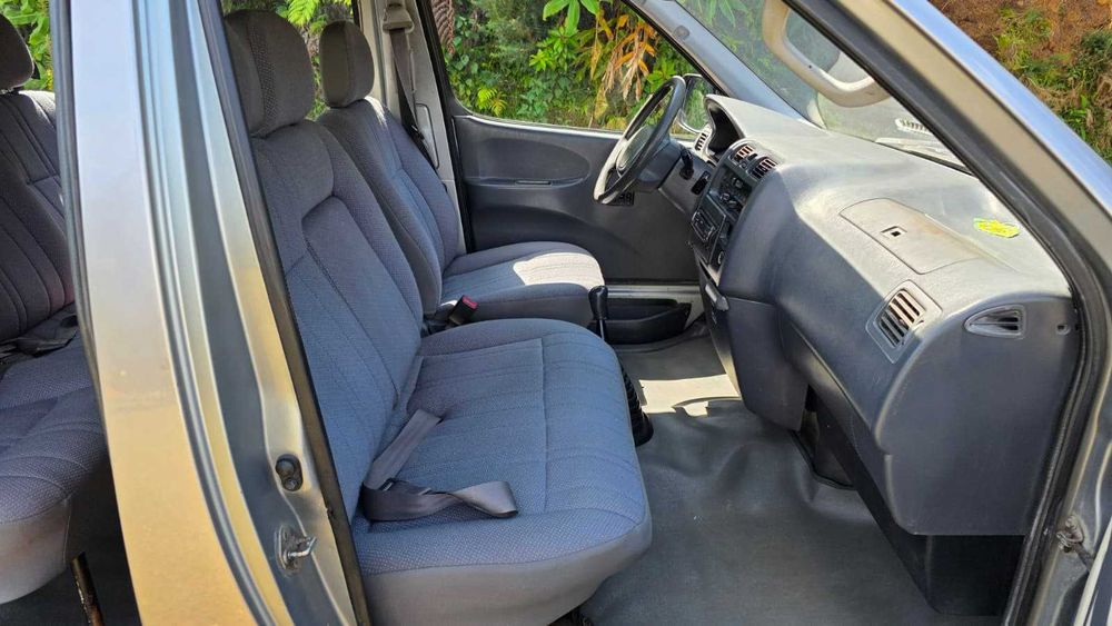 Toyota Hiace D-4D  |  9 lugares  |  Ilha da Madeira