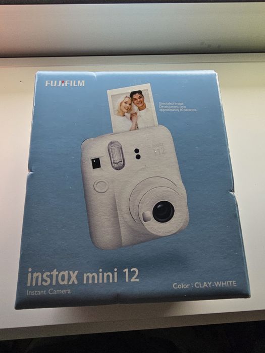 Fujifilm instax mini 12 NOVA