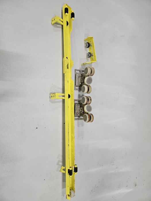 Rolki do bramy przesuwnej