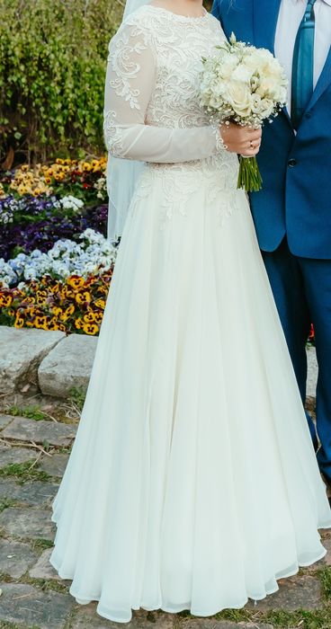 Suknia ślubna śmietankowa+ welon s/m