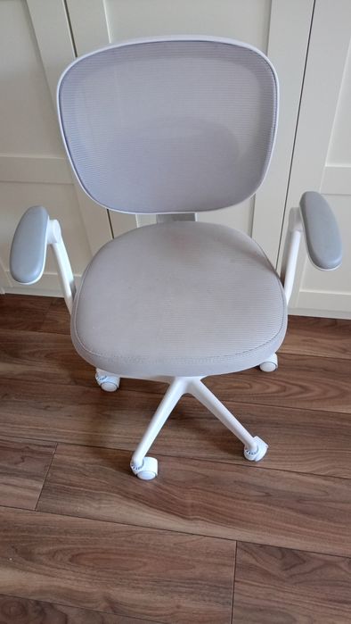 Fotel obrotowy bialo-siwy 80-155