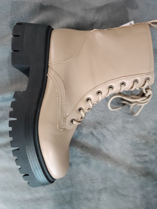 Ботинки Stradivarius 38