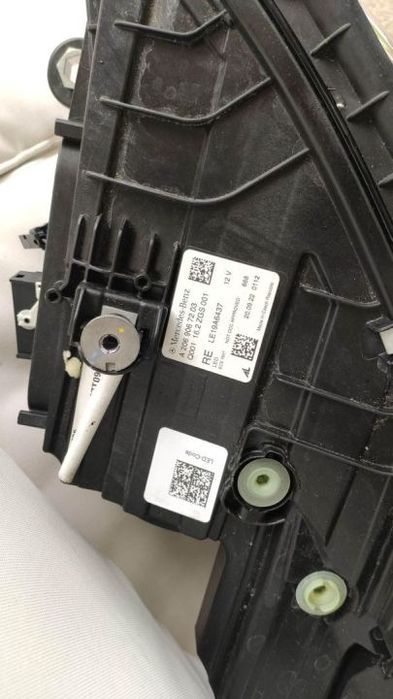 farol direito full Led performance Mercedes w206