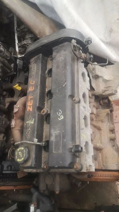 SILNIK BLOK SILNIKA ZETEC FORD 1.8i 16V