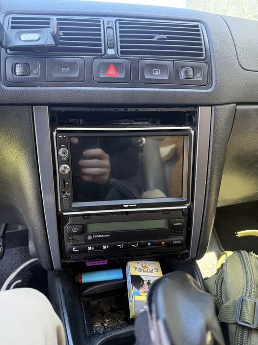 Radio 2 din Vordon golf 4