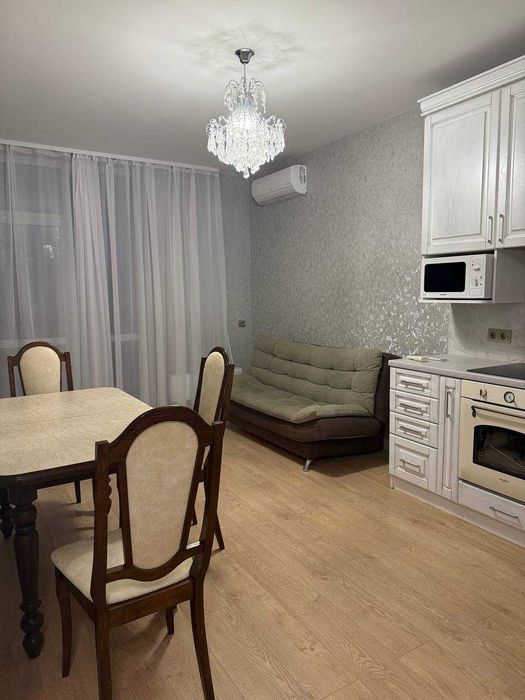 Перша здача 1 кім кв  з ремонтом і паркомісцем по вул. Лінкольна