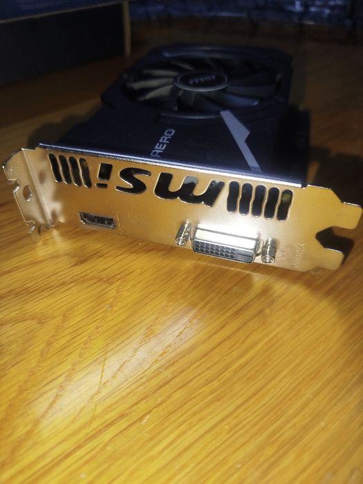 MSI GeForce Gt1030 aero itx oc 2GB DDR464297674570753122