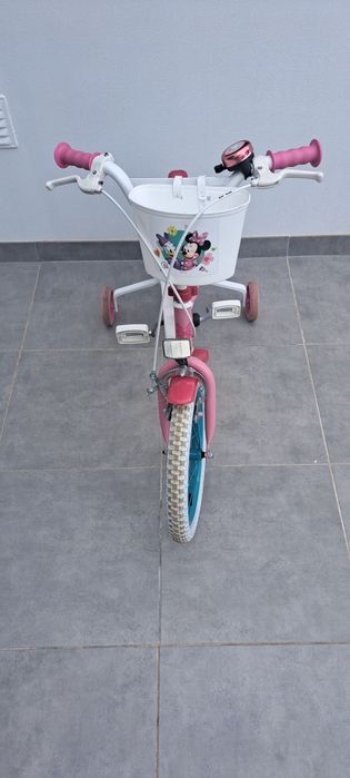 Bicicleta menina