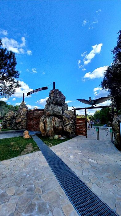 Здається квартира біля парку Софіївка.