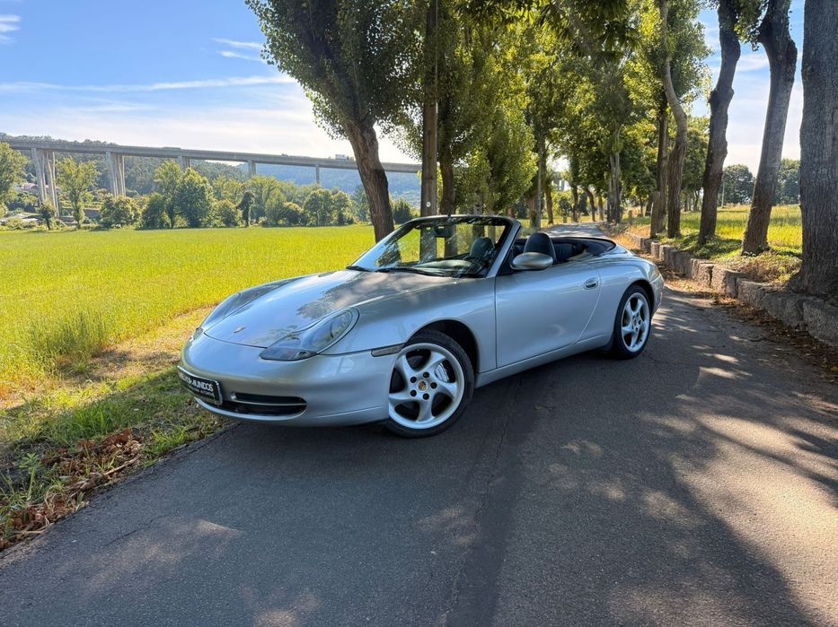 Porsche 911 (996) Carrera 4 Cabrio