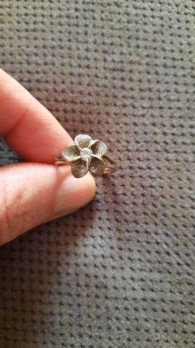 Srebrny pierścionek Apart z cyrkonią p. 925