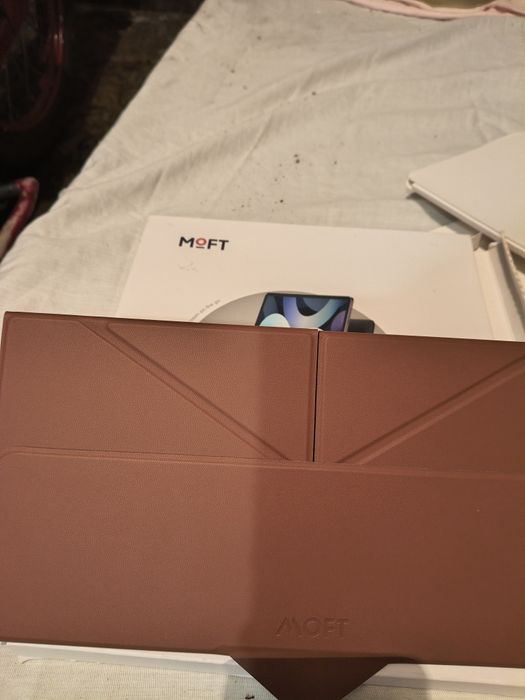 Moft stojak na tablet