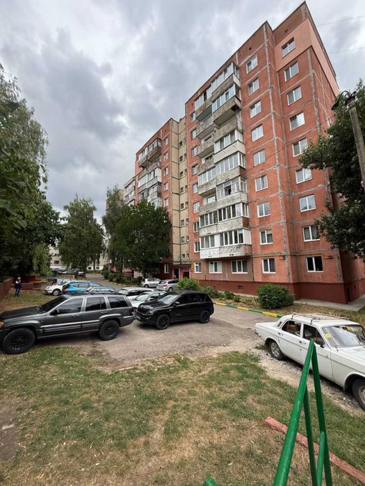 Продаж 1 кім.квартиру по вул. Відінська , 35 а
