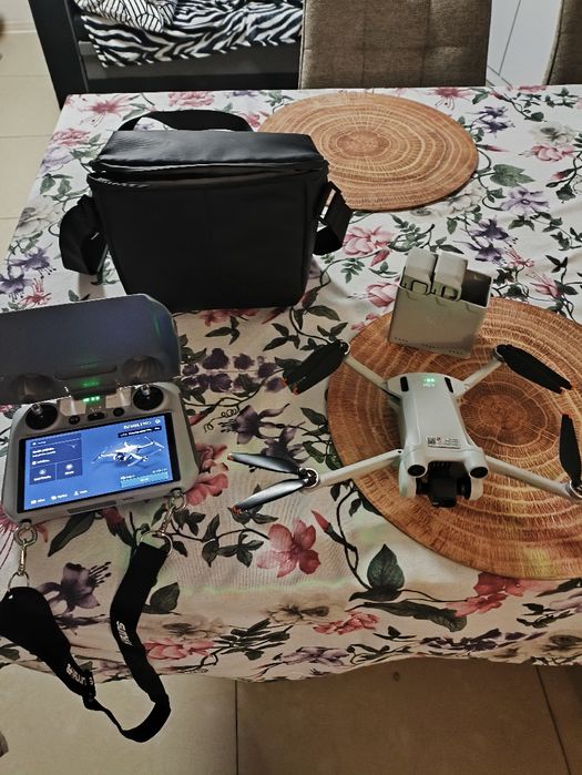 Dron DJI mini 3 pro